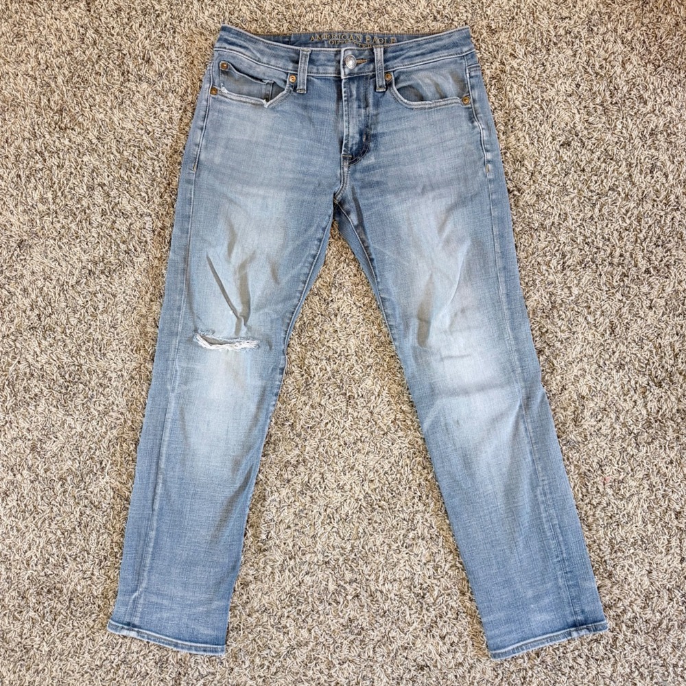 American Eagle Slim Straight 360 Extreme Flex Distressed Jeans Light Wash 28x30